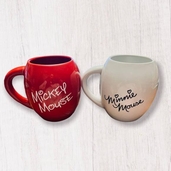 Mickey & Minnie 18oz Barrel Shaped Stoneware Mugs - Picture 2 of 6